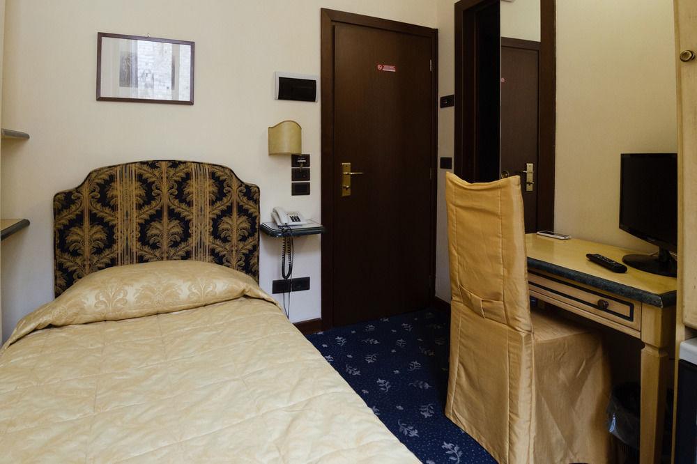 Hotel Fontebella Assisi Eksteriør billede