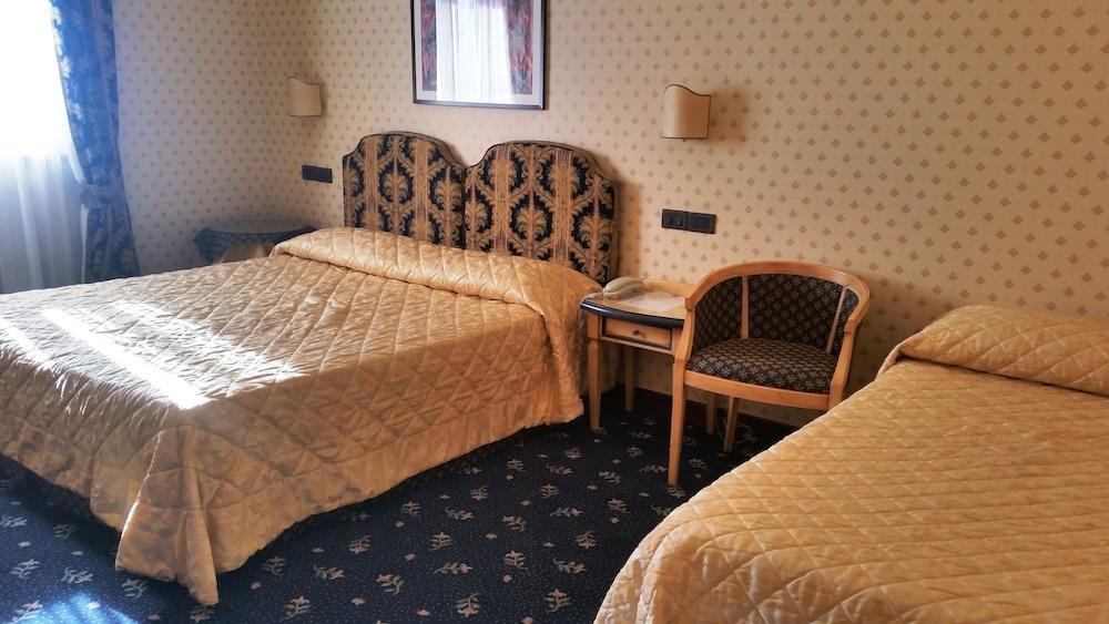 Hotel Fontebella Assisi Eksteriør billede